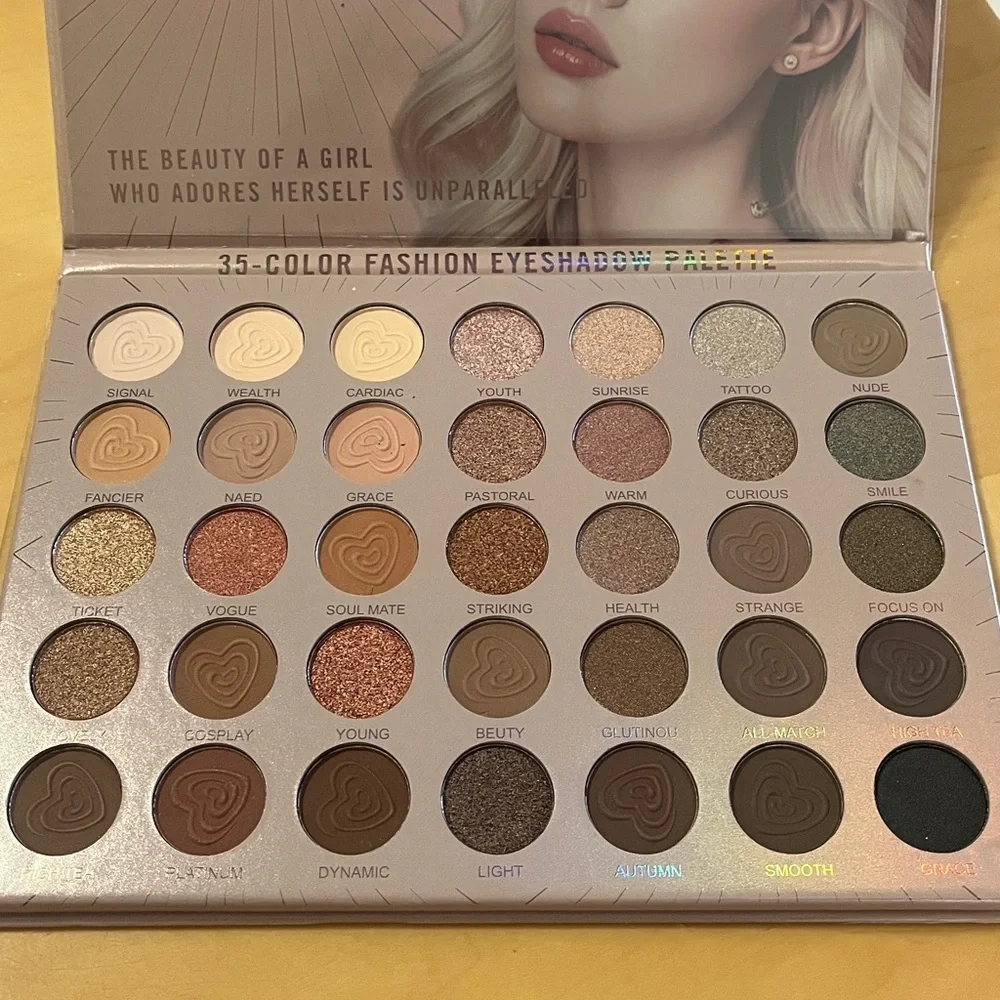 NWT 35 Color Fashion Eyeshadow Palette - Pink